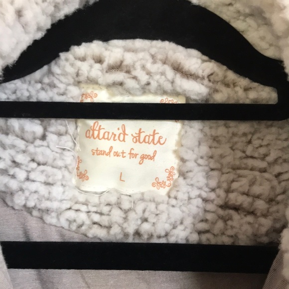 Altar’d State Brown Bear Women Large Pullover NWT - Picture 2 of 8